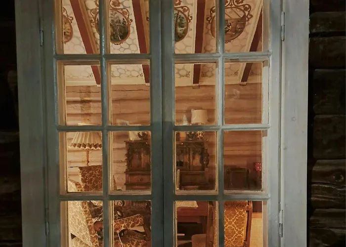 Unique Gem From 1920 With Murals In Hébergement de vacances Tolga